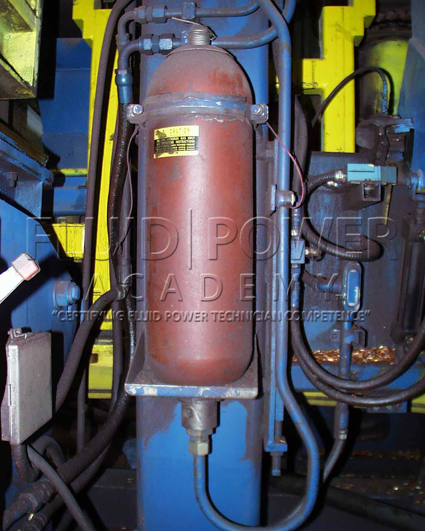 (202020) Hydraulic Components Bundle (12 images)