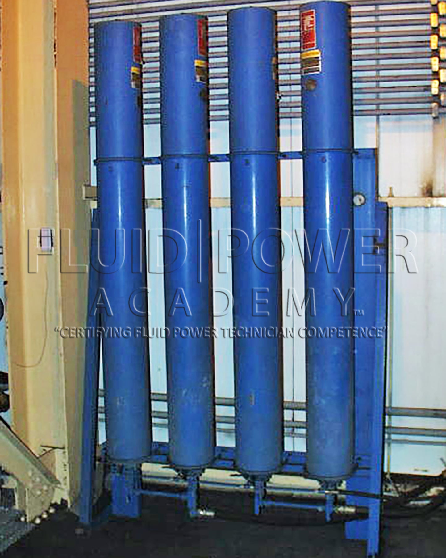 (202020) Hydraulic Components Bundle (12 images)