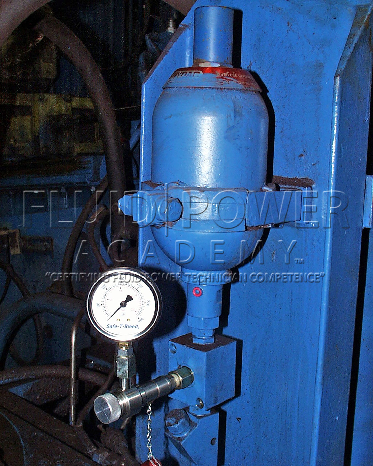 (202020) Hydraulic Components Bundle (12 images)