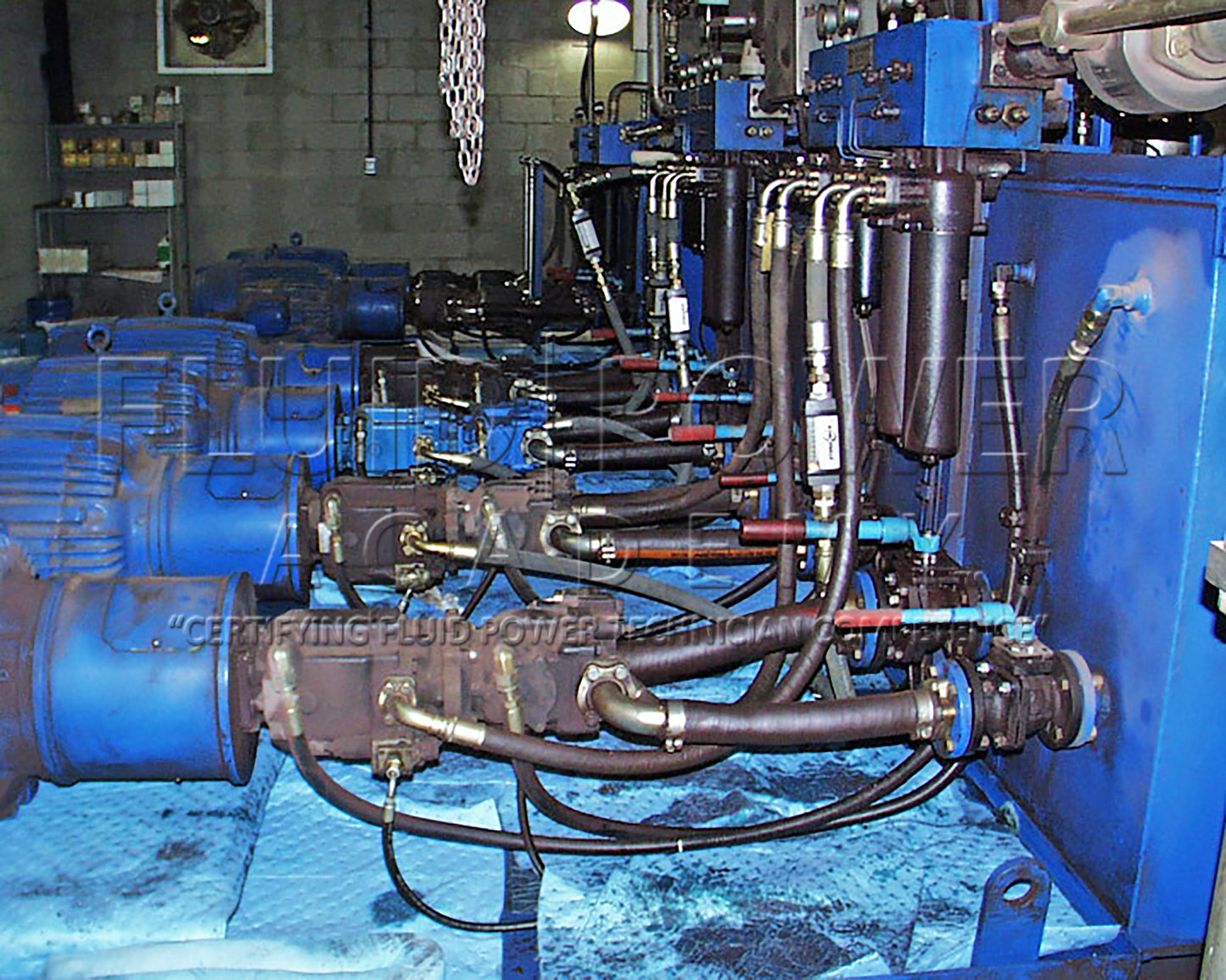 (202010) Hydraulic Pumps, Motors, & Directional Control Valves Bundle ( 11 Images)