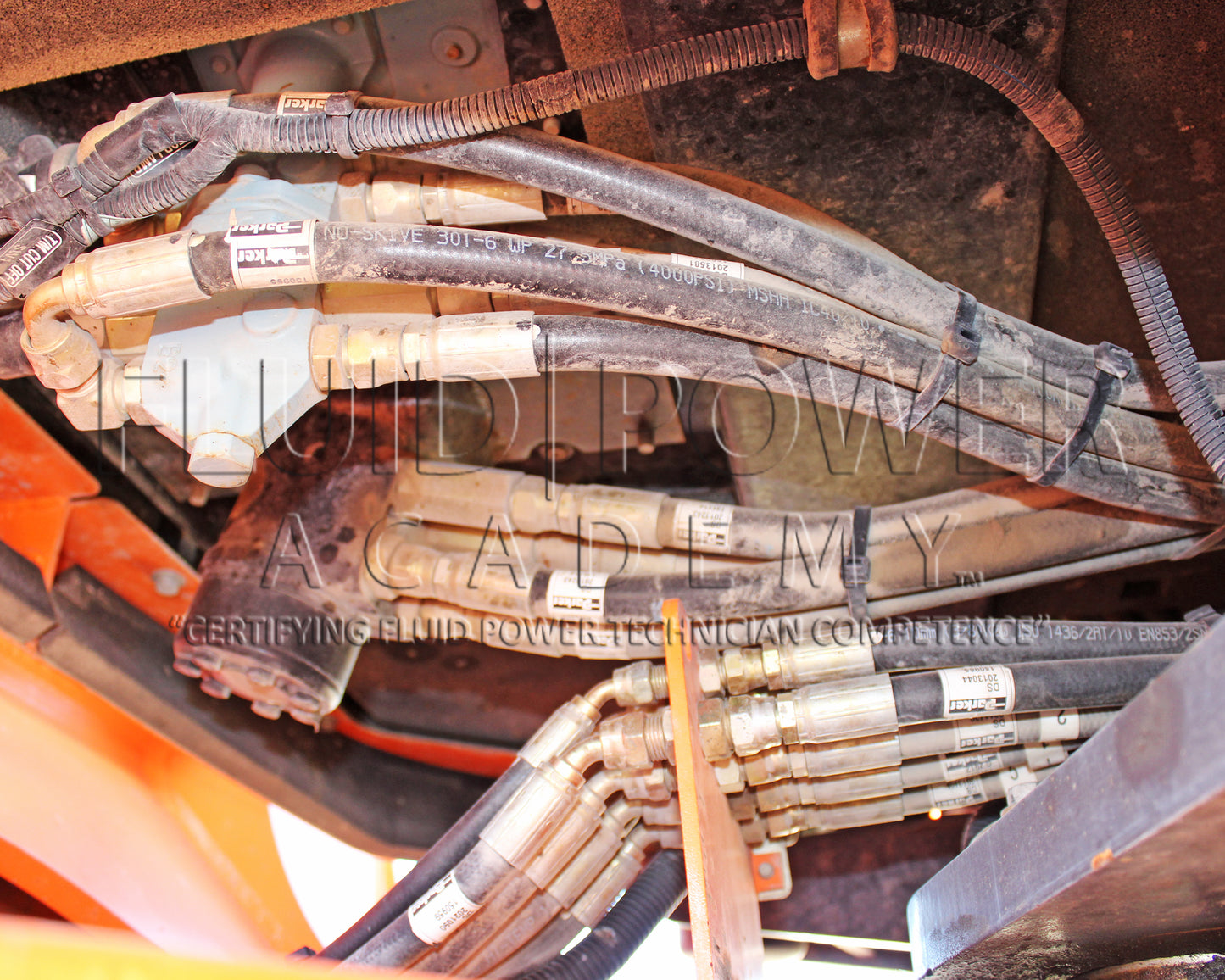 (202020) Hydraulic Components Bundle (12 images)