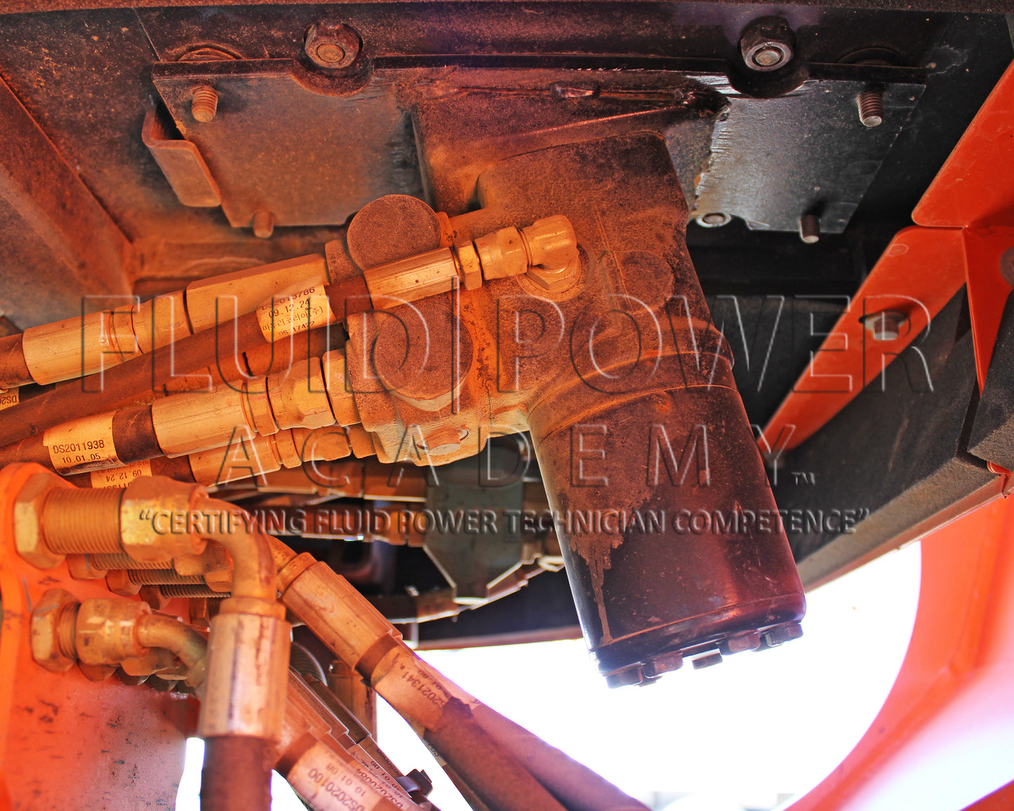 (202020) Hydraulic Components Bundle (12 images)